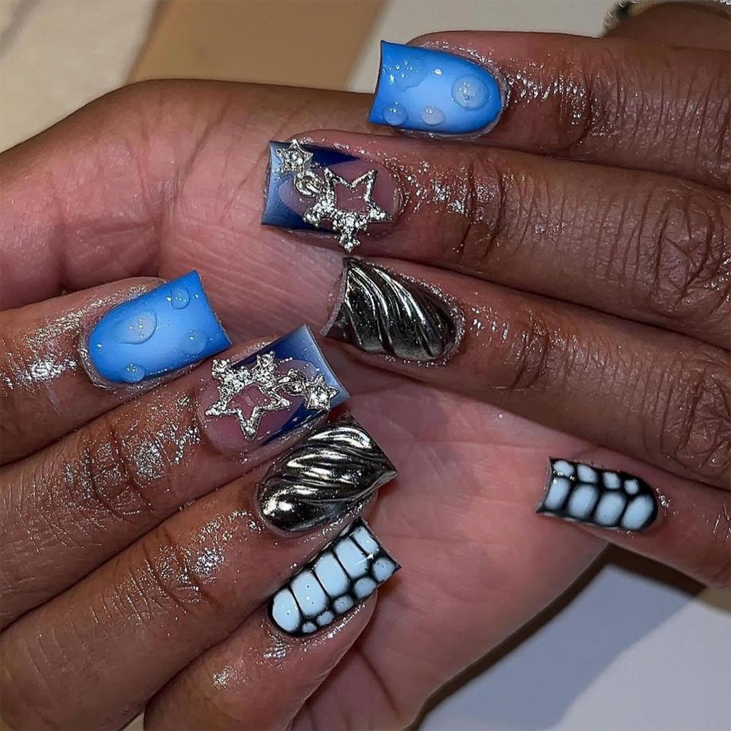 24Pcs Y2K Punk Short Duck Shaped Press On Nails Rose Pink Black French Tips With Diamond Star Flower Decor Fake Nails