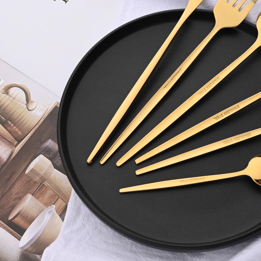 24Pcs Shiny Silver Tableware Stainless Steel Cutlery Set Forks Knives Spoons Kitchen Dinner Set Family Dinnerware Set Service for 6