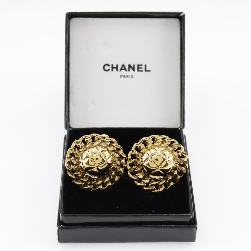 CHANEL COCO Mark Earring Matelasse Chain vintage Plated Gold 19.1g Women Used