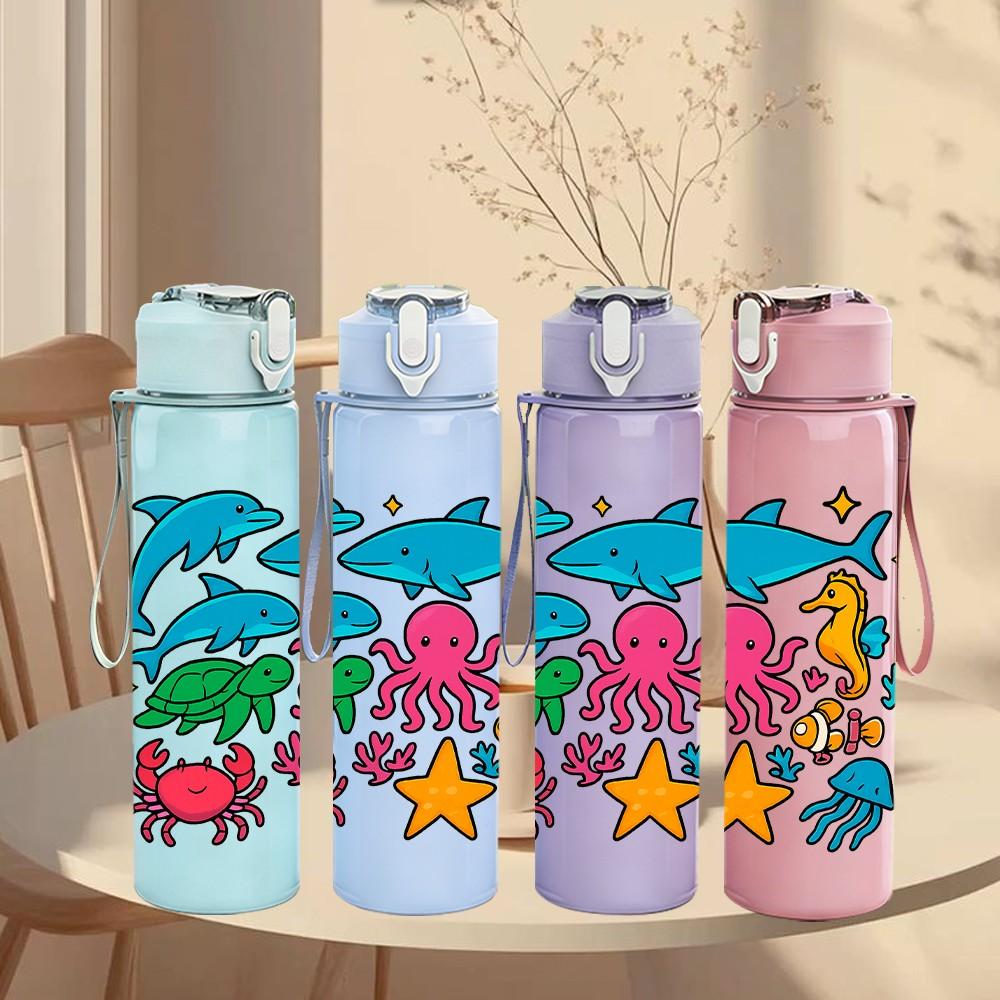 1PC Ocean Sea Creature Group 750ml Color Plastic Sports Water Bottle Leakproof Flip Straw Lid Suitable for Sports Office Home Use
