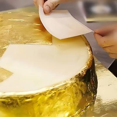 100/200 Pieces of Imitation Gold Foil Cake Dessert Decoration Paper Are Only Suitable for Cake Baking and Cake Decoration