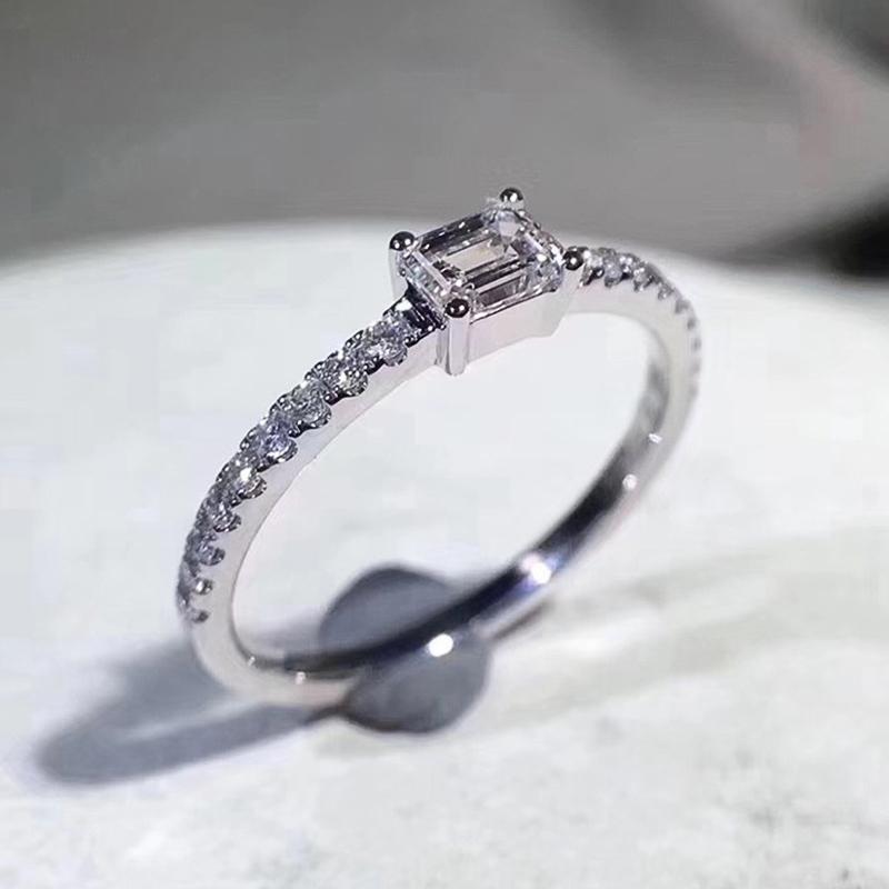 

Huitan Exquisite Thin Rings with Cubic Zirconia for Women Fashion Contracted Design Versatile Female Rings Daily Wear Zircon 6