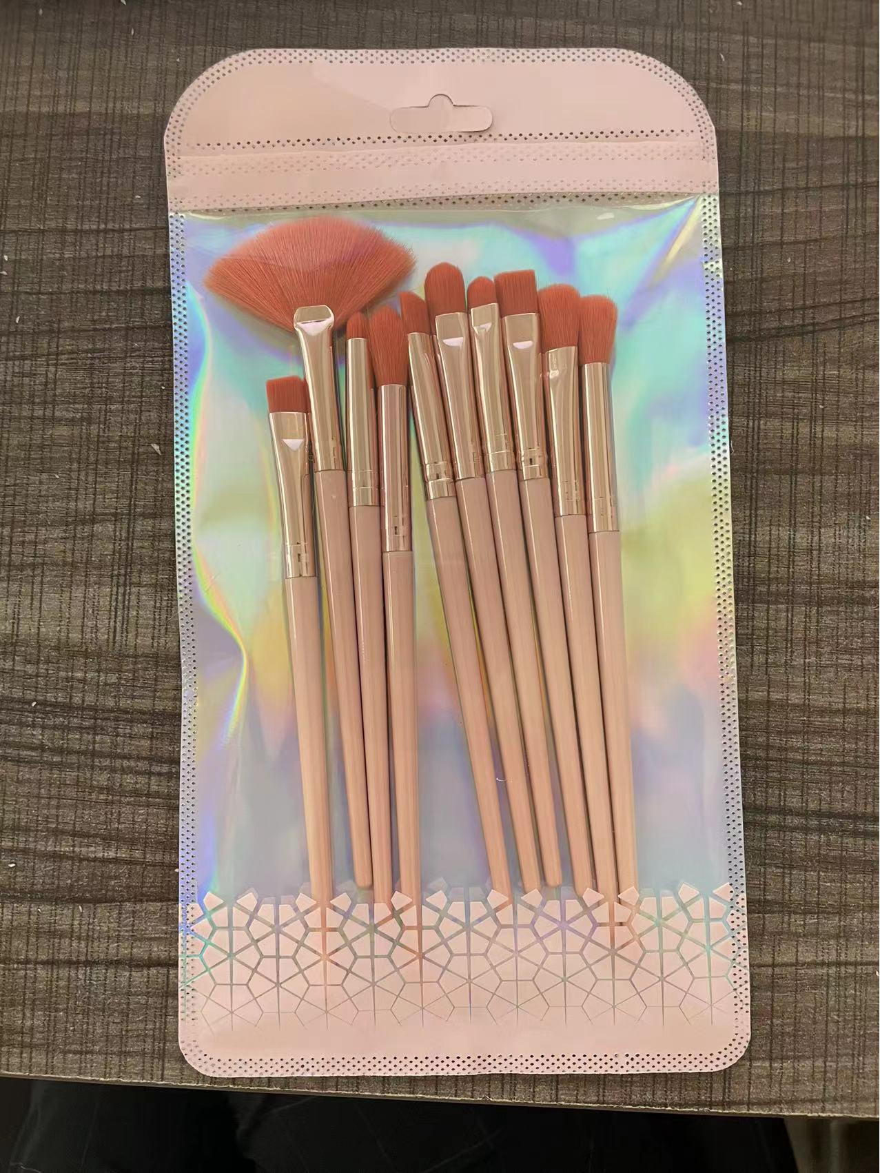 

Iridescent 10-Piece Eye Brush Set with Soft Bristles for Eyeshadow and Makeup