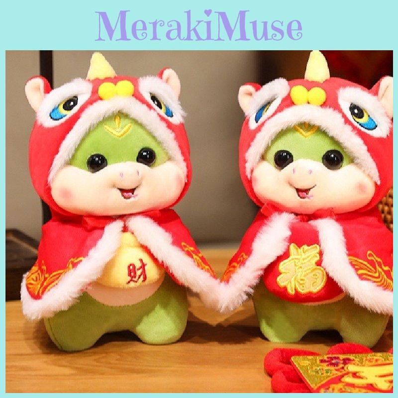 Bunte und weiche Schlangen-Plüschpuppe mit bezauberndem Umhang und Saugnapf-Funktion