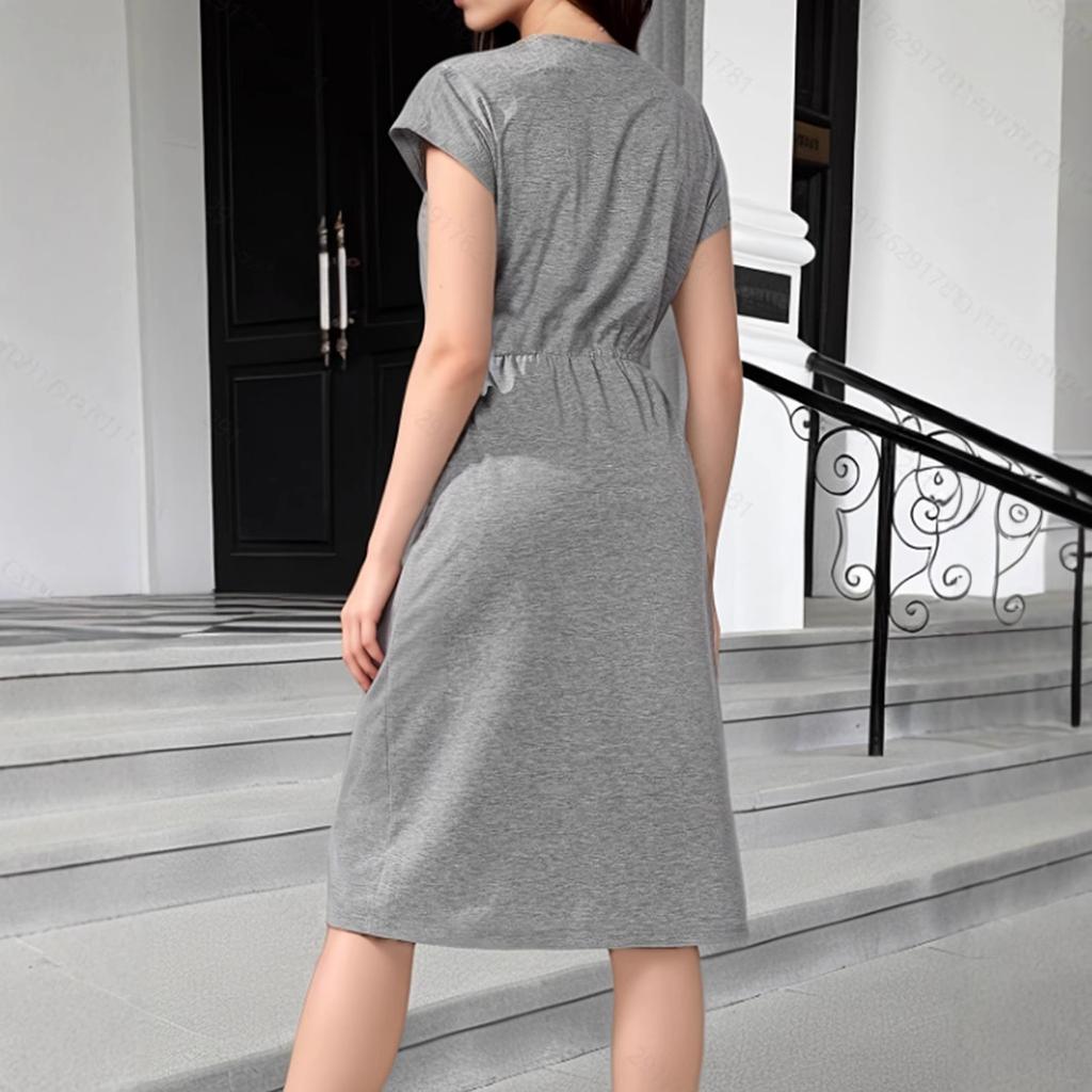 Women's Dress Short-sleeved Round Neck Solid Color Casual and Elegant Knee-length Dress