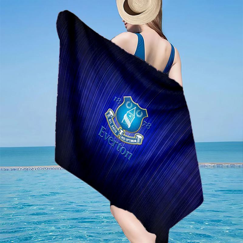 1PC Football Club Everton Beach Towel - Soft, Absorbent Microfiber, Lightweight, Ideal for The Beach, Parties, Travel, Camping Fan Gifts