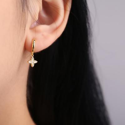 Diamond-inlaid Short Four-pointed Star Earbud Earrings for Women New Fashion and Cold Style Personalized Earrings
