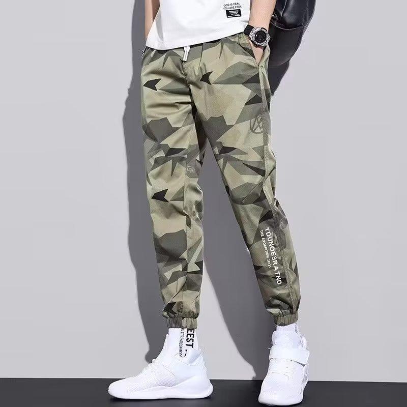 Summer Men's Sports Pants, Cropped Pants, Camouflage Design, Niche Loose and Versatile Casual Pants