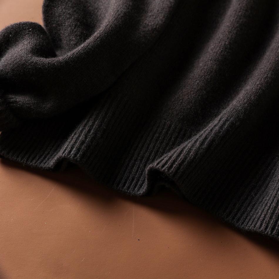 2024 Women's Autumn/Winter Heart-Neck Wool Sweater
