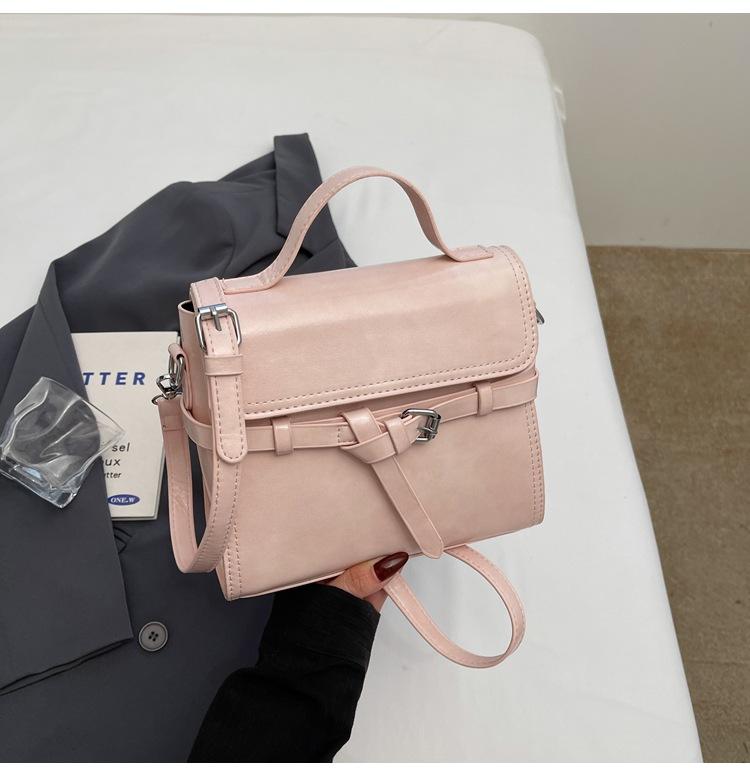 Commuter To Work Handbag Small Square Bag 2025 Spring New Retro Fashion Casual Shoulder Bag High Value Messenger Bag