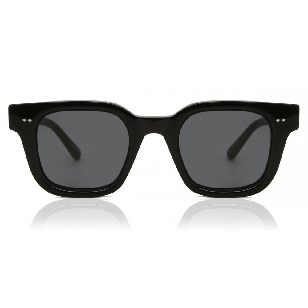 Chimi 04 Black Unisex Sunglasses Black/00-24-145