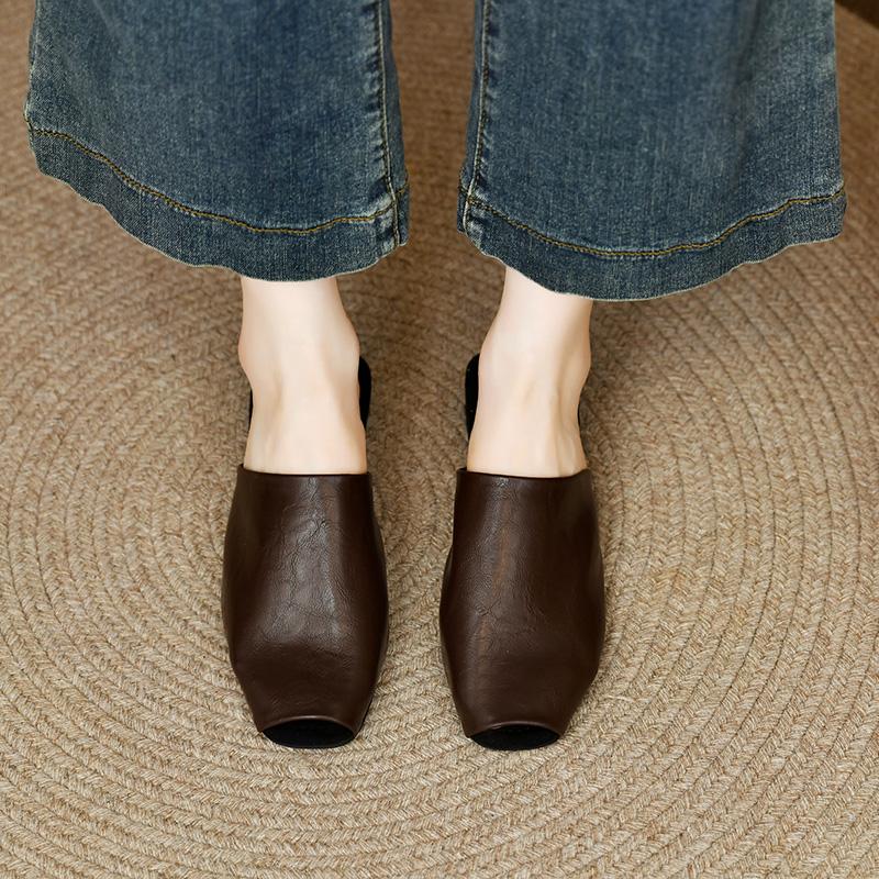 Fashion New Summer Women Mules Leather Shoes for Women Peep Toe Low Heel Shoes Cover Toe Sandals Fashion Modern Slippers Slides Women