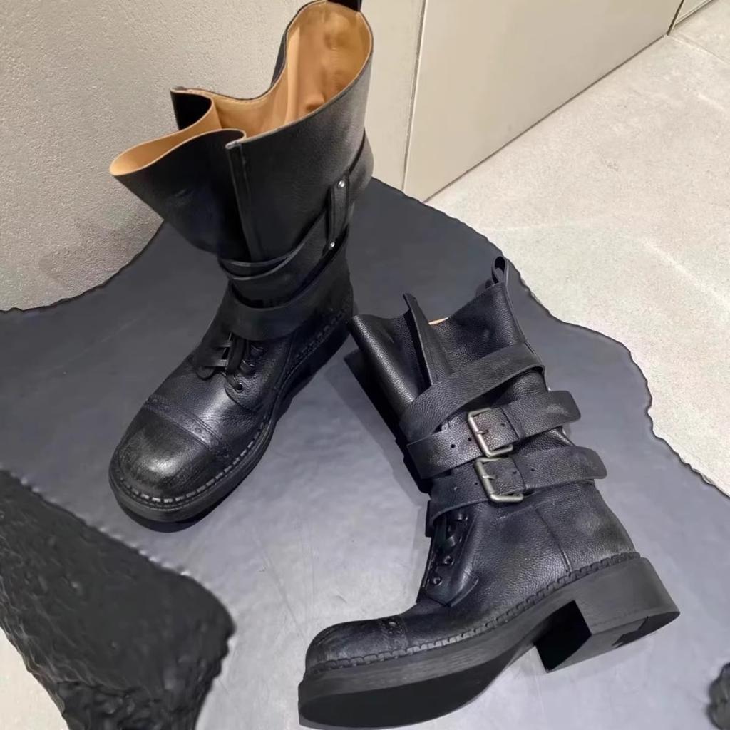 Kožené silná podrážka silný podpatek leštěné Martens boty dámské 2025 nové střední délka přezka motorkářské boty jedny boty
