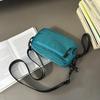 Simple texture small square bag men's and women's casual shoulder bag hand bag messenger bag mobile phone bag outdoor sports breast bag