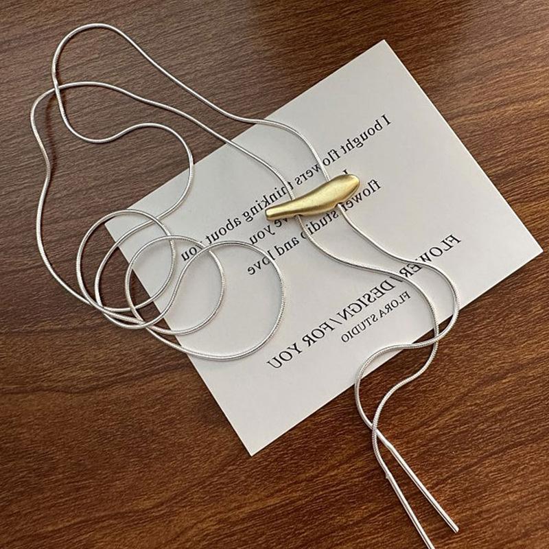 

Niche выдвижное матовое металлическое ожерелье женское простое легкое роскошное элегантное темпераментное универсальное шейное ожерелье свитерная цепочка