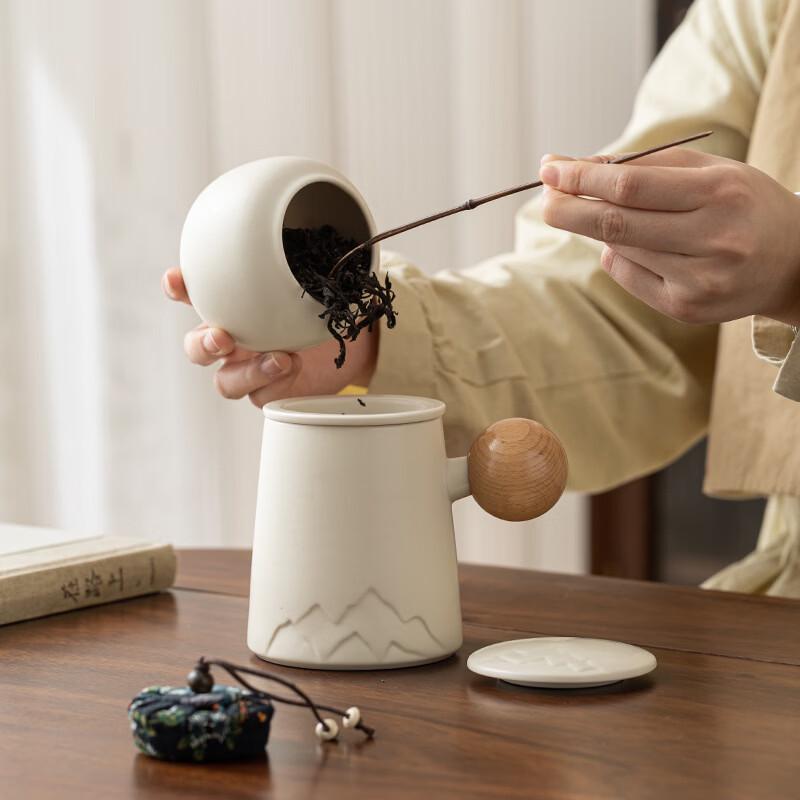 OLOEY Ceramic Mug and Tea Caddy Gift Set