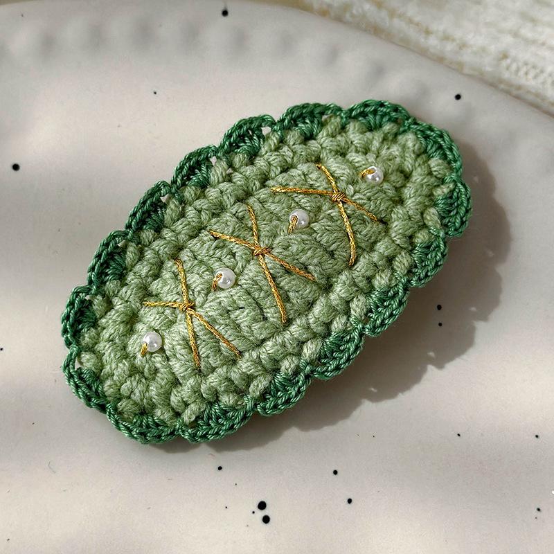 Christmas Series Hair Clips Winter Wool HairPins Christmas Tree BB Clips for Woman Girls Sweet Barrettes Children Cute Headdress