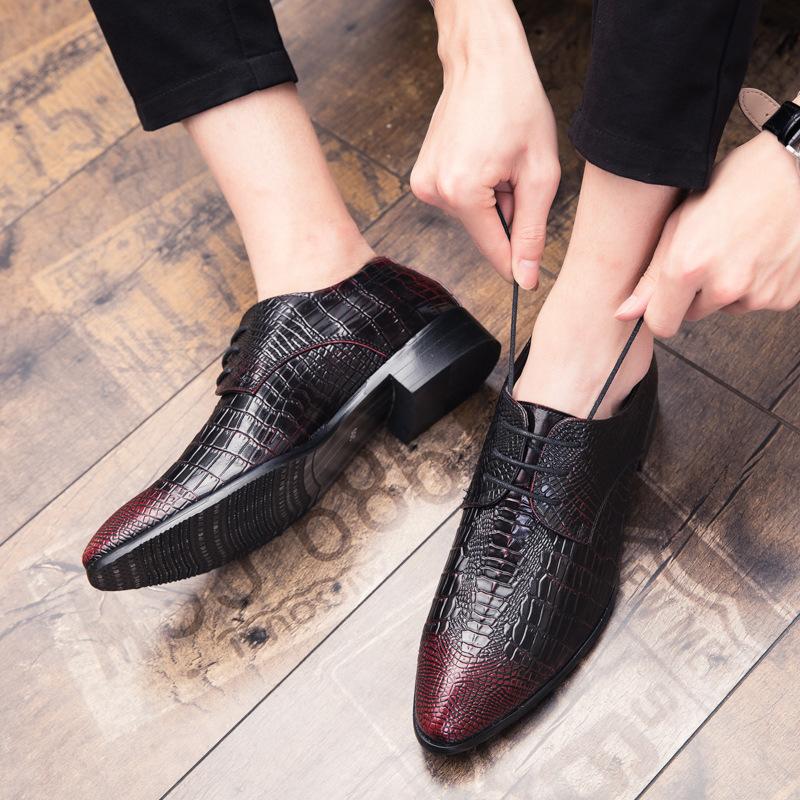 Crocodile pattern leather shoes men's Korean version of trendy casual men's shoes foreign trade British style business dress men's leather shoes