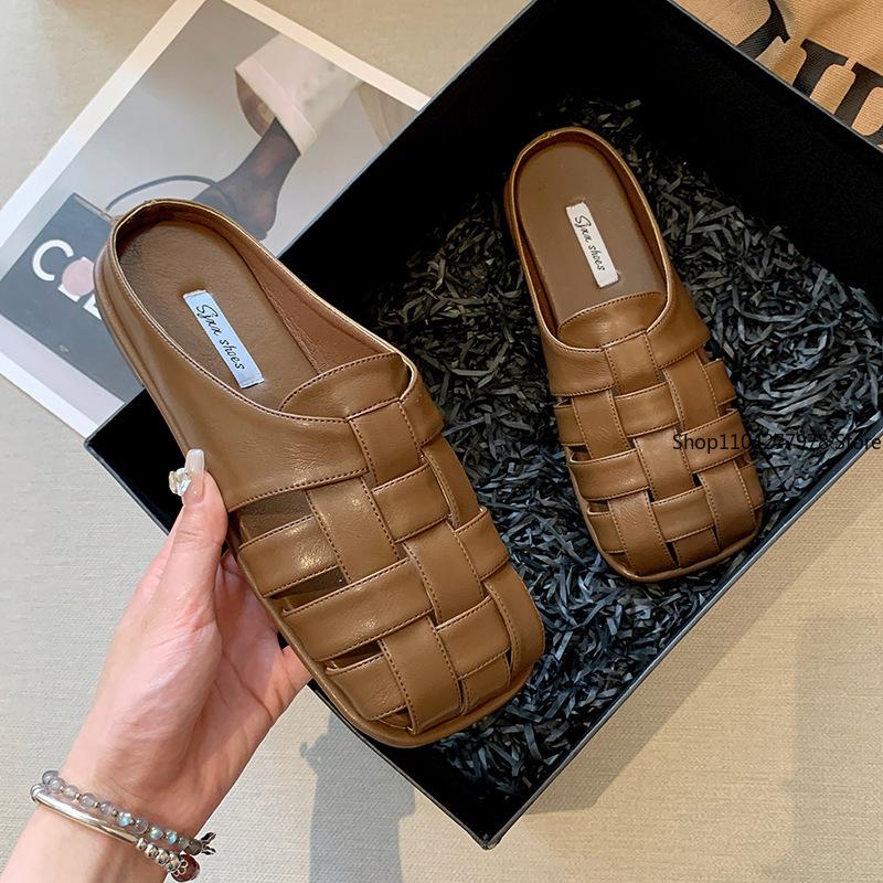 Fashion New 2025 Fashionable Summer Women's Slippers Outerwear Casual Versatile Mule Network Red Roman Sandals Women's Shoes