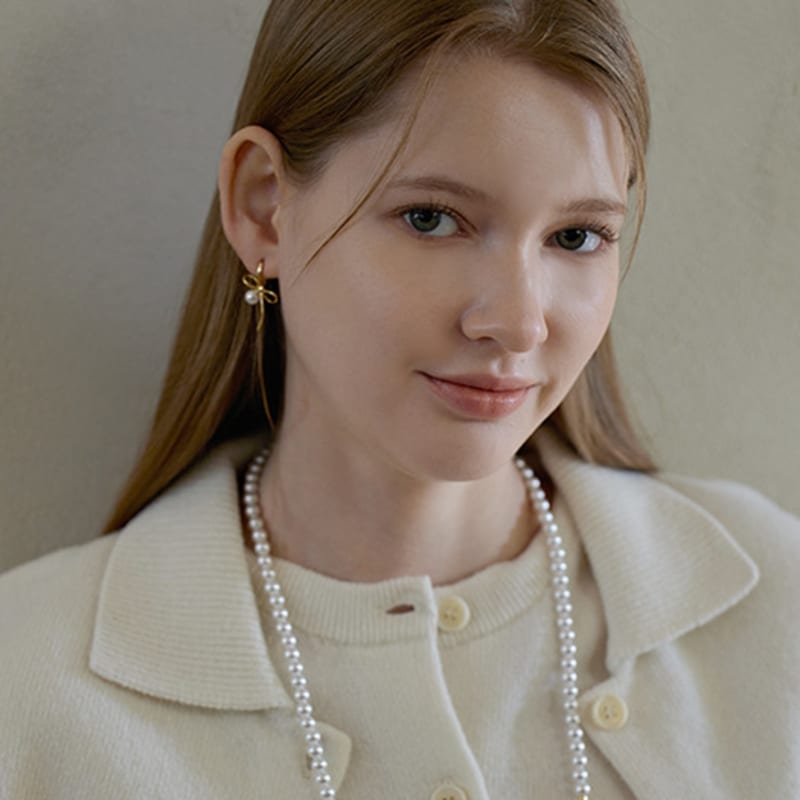 Lewe Pearl Tie Ribbon One-touch Earring (Silver/Gold)