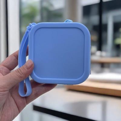 Silicone Storage Bag with Wrist Strap Square Shape Zipper Closure Waterproof Portable Keys Earphone Lipstick Cards Storage Pouch Samll Item Organizer