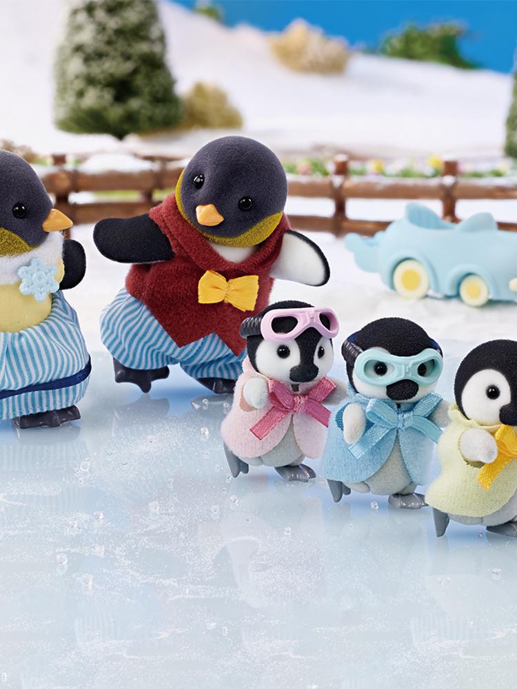 Sylvanian Families Penguin Family Set with Ice Cream Wagon (5694)