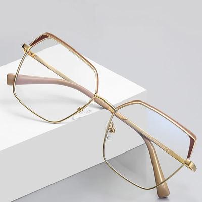 Brillen & Accessoires – Lese- & Computerbrillen