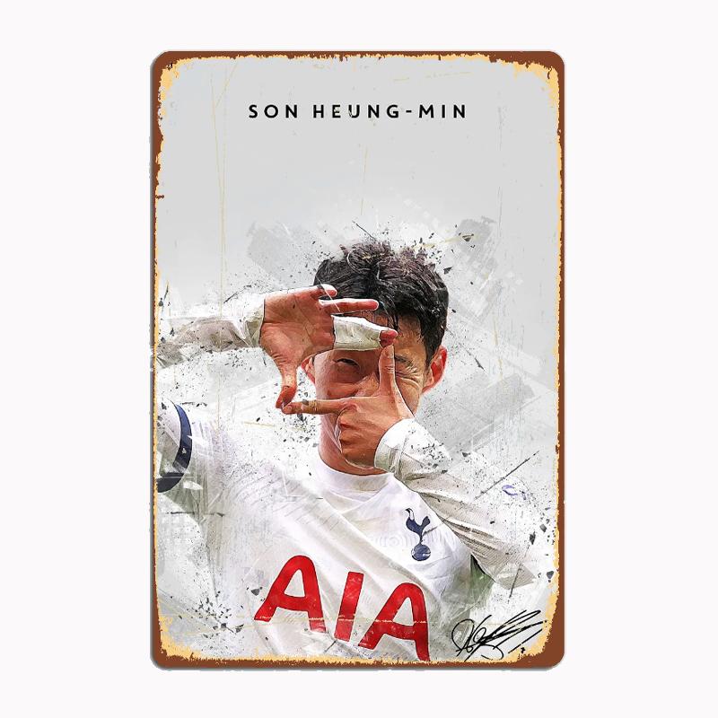 

Son Heung Min Art Football Sport Player Retro Posters Metal Sign Custom Garage Indoor Wall Room Decor Tin Vintage Home Decor 20x30cm（7.8x11.8inch）