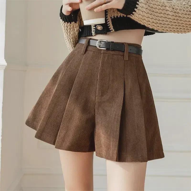 2023 Autumn/Winter Women's Plus Size High Waist Corduroy A-Line Wide-Leg Pleated Shorts