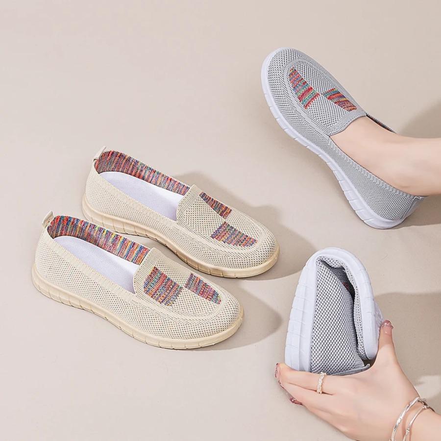2025Women's Casual Sports Shoes, Anti-slip and Breathable. Large-sized Loafers for Mom's Briskwalking In Spring and Summer Shoes
