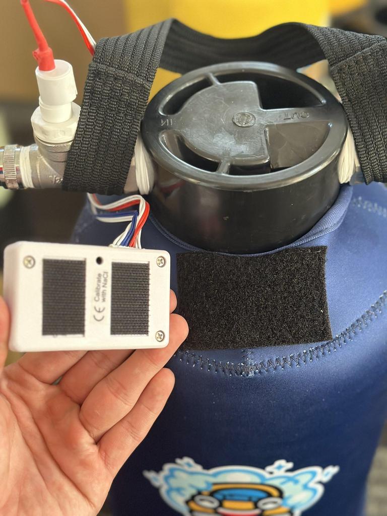 Car Wash Support Group Car Wash Deionizer with 10L FRP TDS 10L Ion Exchange Resin Tank Cover Tank, Meter, Included, Included, Pre-Assembled