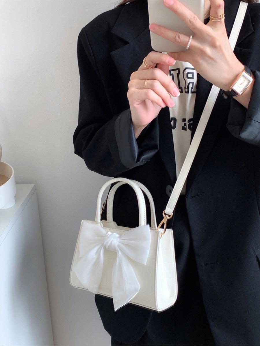 

Модна жіноча сумочка з рожевим бантом Елегантна ніжна мила маленька квадратна модна сумка через плече Повсякденна шкіряна вишукана жіноча сумка 20X13.5X7.5cm білий