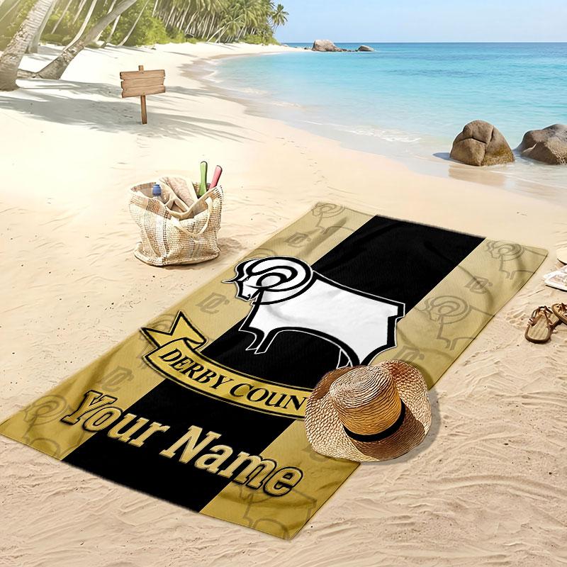 Toalla de Playa Personalizada Estampada Derby County Logo de Fútbol Apoyo Nombre Personalizado Texto Toalla Absorbente Para Deporte Viaje Regalo Especial