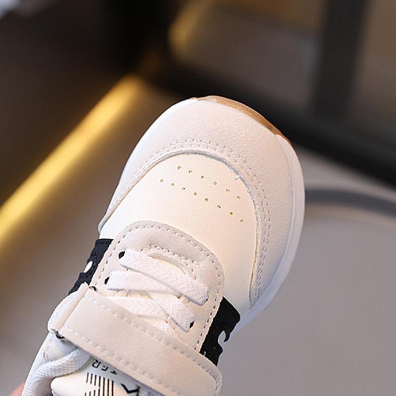 New Autumn Boys and Girls Comfortable Soft Sole Running Shoes