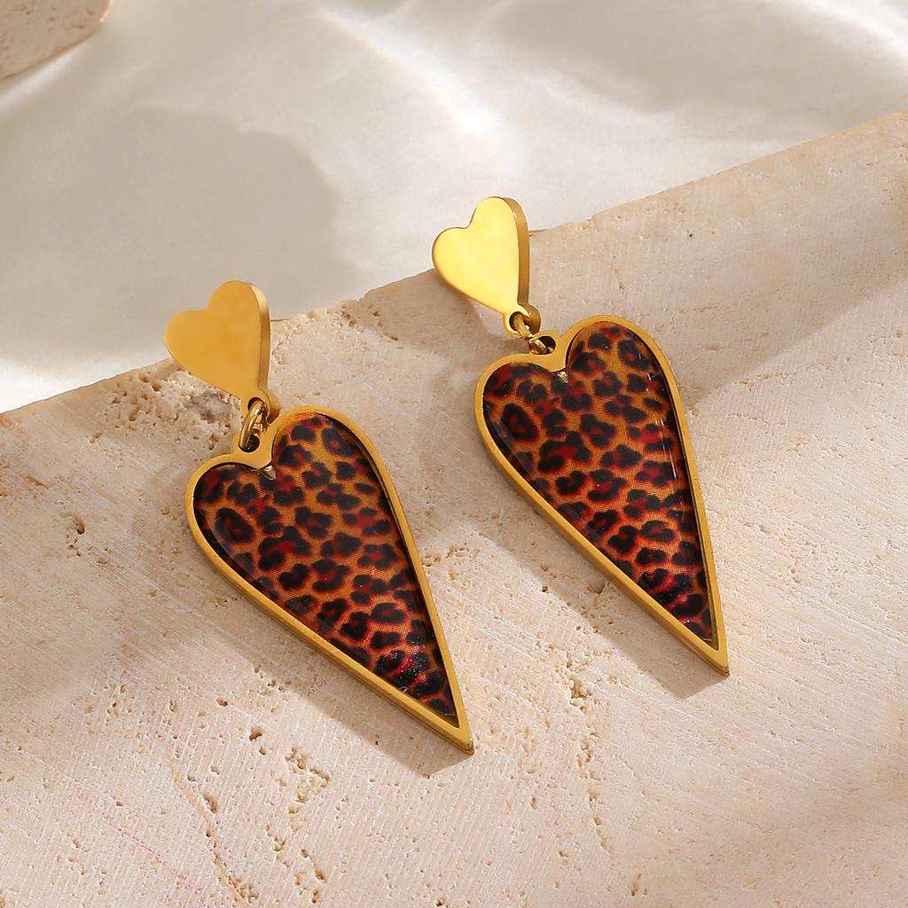 DIEYURO 316L Stainless Steel Golden Vintage Oil Dripping Leopard Print Exaggerated Heart Earrings Lady Trend Ear Studs Jewelry