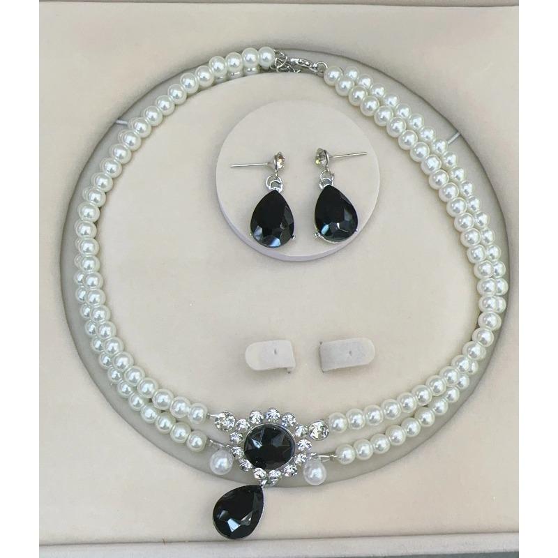 Semplice ed Elegante Perla con Intarsio di Diamanti, Design a Doppia Strato di Perline, Versatile e di Alta Gamma, Elegante alla Clavicola.