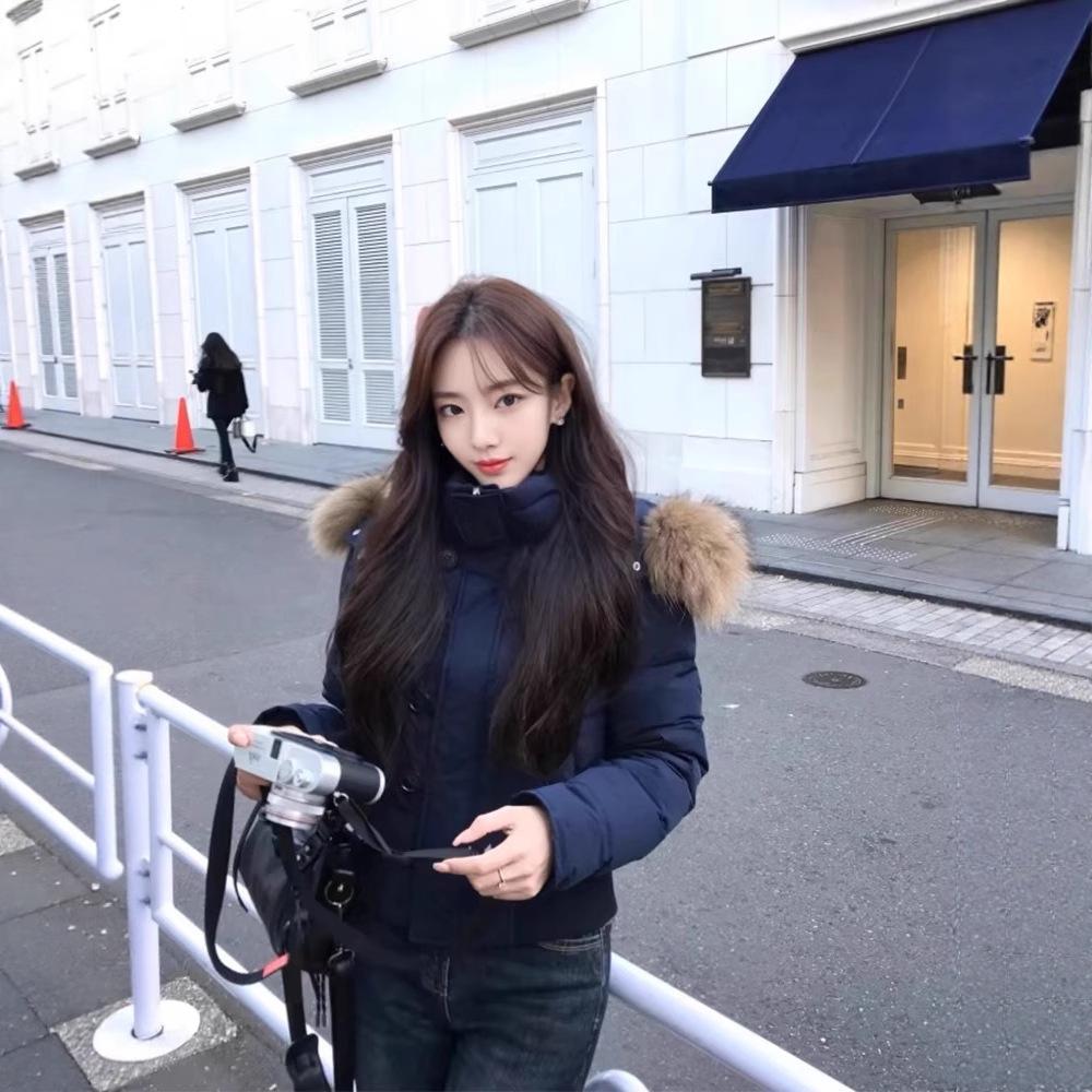 Zimní dámské parky s kapucí a kožešinovým límcem Dámská zimní bunda Dámské ležérní teplé parky Kabáty