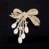 Sweet Heavy Industry Premium Full Diamond Bow Brooch Light Luxury Pearl Tassel Blazer Pin
