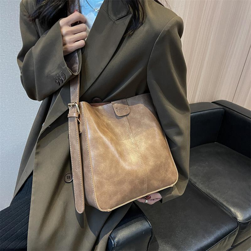 Women's Shoulder Bag Large Capacity Retro Style Casual Niche Mother and Son New