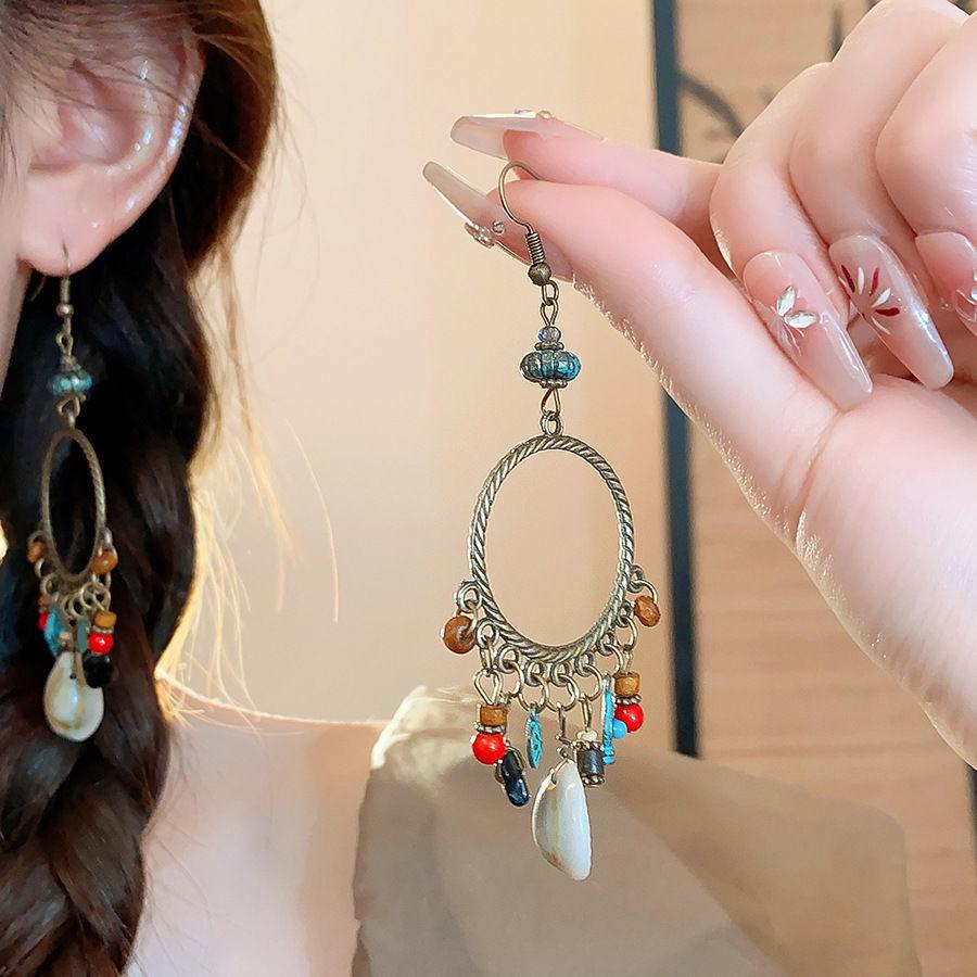 Náušnice s třásněmi ve tvaru kapky vody s dřevěnými korálky Silver Needle Etnický styl Retro Jednoduché puzetové náušnice Temperamentní náušnice Dámské Niche