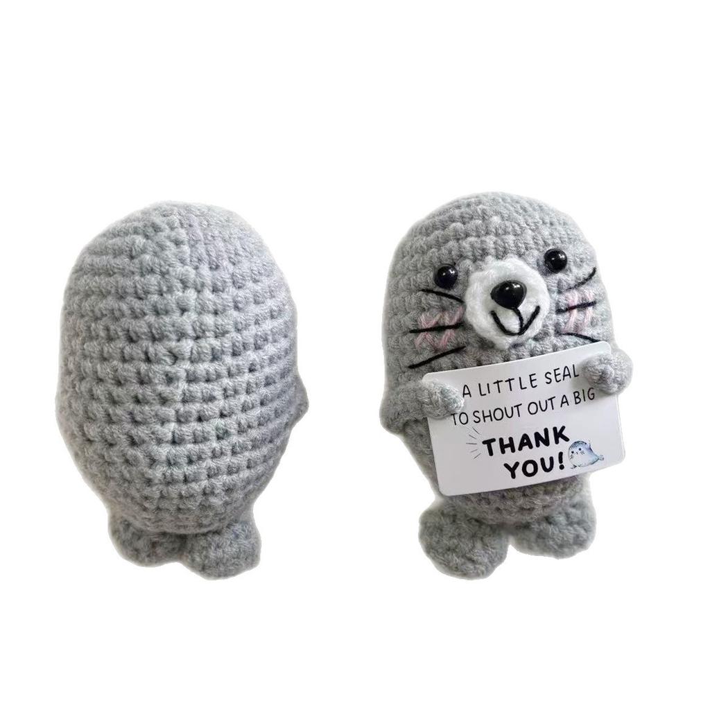 Funny Positive Crochet Seal Desktop Ornament Handmade Emotional Support Positive Seal Doll with Card Home Christmas Decoration