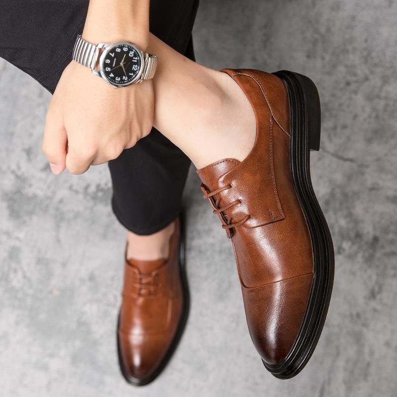 Formale Herrenschuhe im europäischen Stil, atmungsaktive, spitze Schuhe aus Leder, Oxford-Schuhe für Herren, Größe 37–45