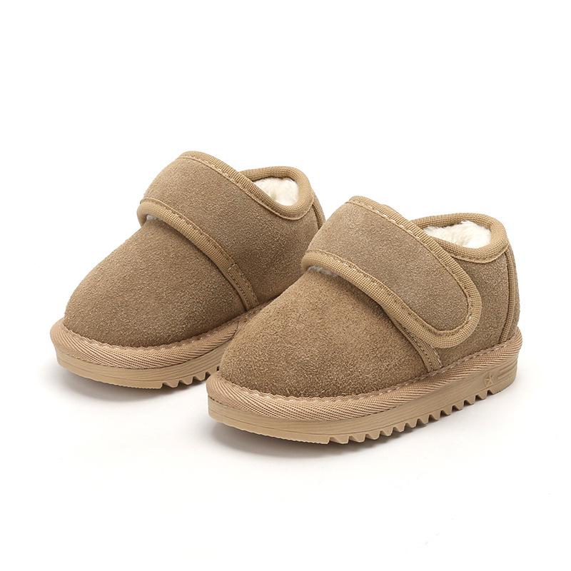 Korean Style Versatile Kids' Cotton Snow Boots, Solid Color Winter Walking Shoes, Plus Velvet for Toddlers and Babies.