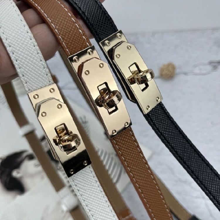 Sleek Waistband Adjustable Metal Buckle Belt for Women Lightweight Design for Comfort and Style