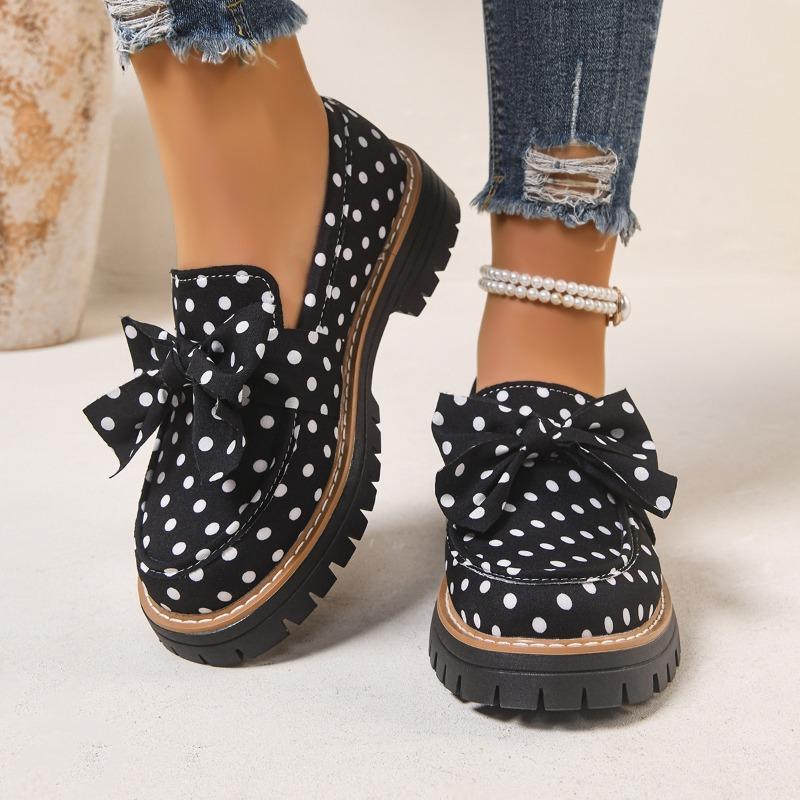 Nuove scarpe singole Ji punta tonda tacco grosso fiocco scarpe in pelle da studente donna stile britannico