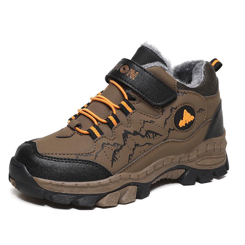 Plus-Size Kids' Sports Shoes: Hiking, Travel, High-Top Warm Cotton Shoes, Snow Boots with Steel Claws for Autumn and Winter.