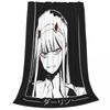Zero Two Darling In The Franxx Movie T-Shirt Decke Flanell Vintage Atmungsaktive Überwurfdecken für Bettdecke Frühling Herbst