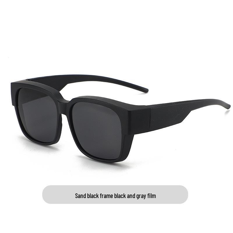 Trendy Polarized UV Protection Clip-on Sunglasses for Nearsighted Drivers