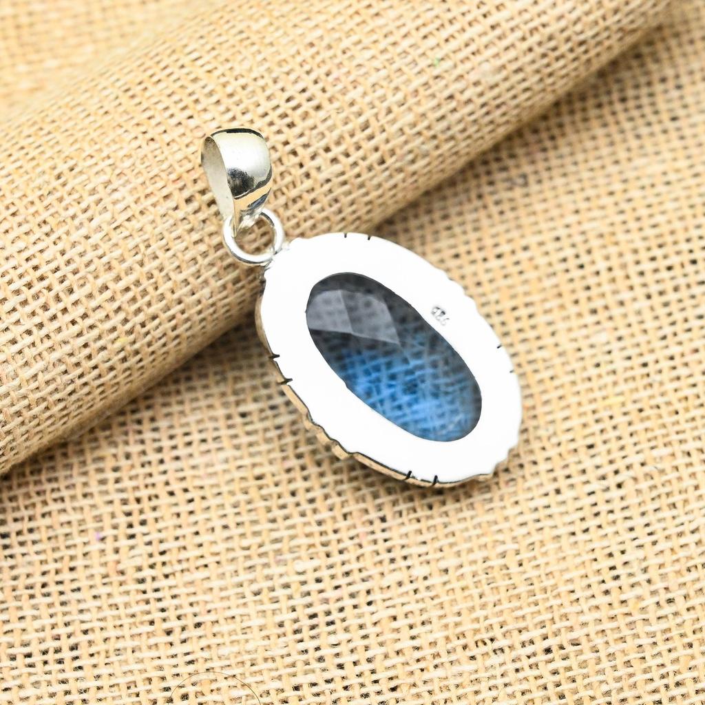 Tanzanit Drahokam 925 Sterlingové Stříbro Šperky Ručně Vyráběný Přívěsek Pro Svatební Dar