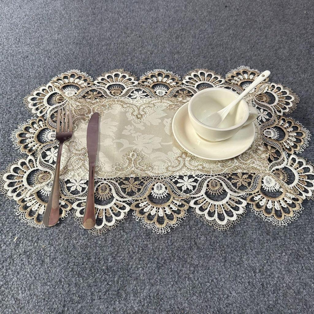 Western-Style Lace Polyester Placemat (30x45cm) for Plates & Bowls - Rectangular Design